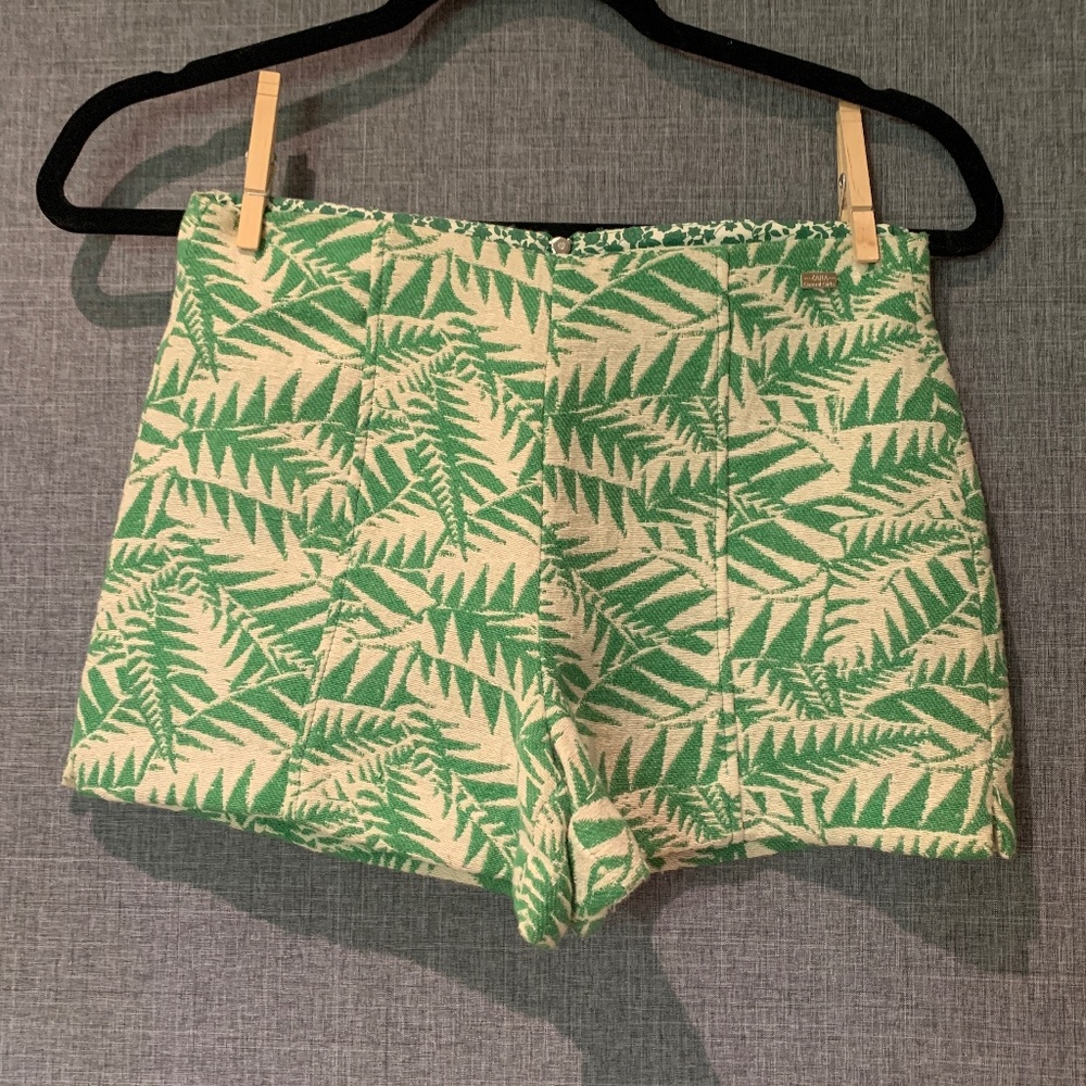 Zara Green Leaf Shorts (KIDS)